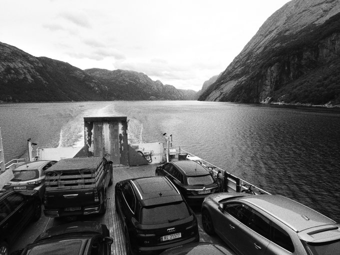 Panasonic Lumix FZ82 na norweskich fiordach - Nagrywanie 4K, filmy poklatkowe, tryb panoramy i funkcje specjalne