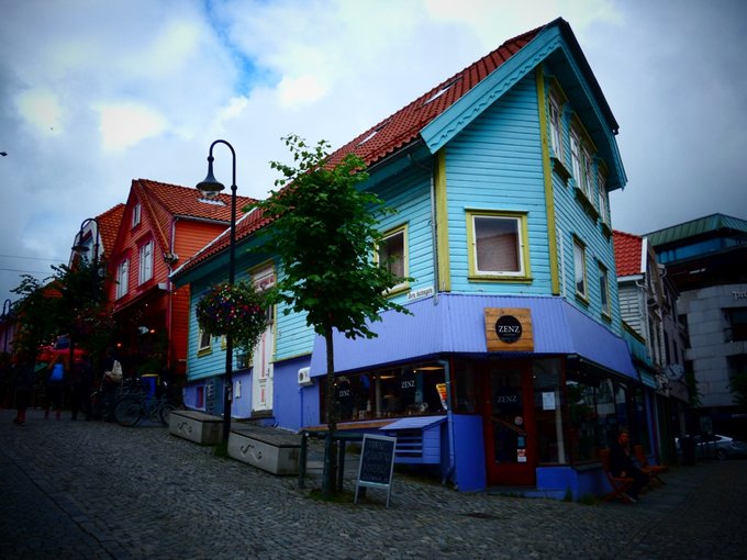 Panasonic Lumix FZ82 na norweskich fiordach - Nagrywanie 4K, filmy poklatkowe, tryb panoramy i funkcje specjalne