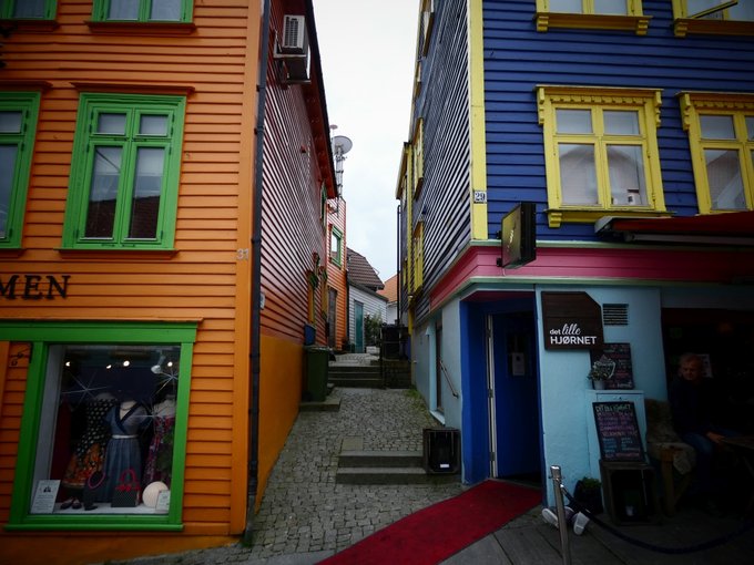 Panasonic Lumix FZ82 na norweskich fiordach - Nagrywanie 4K, filmy poklatkowe, tryb panoramy i funkcje specjalne