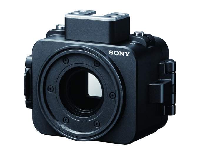 Sony RX0 - kamera sportowa z optyk Zeissa