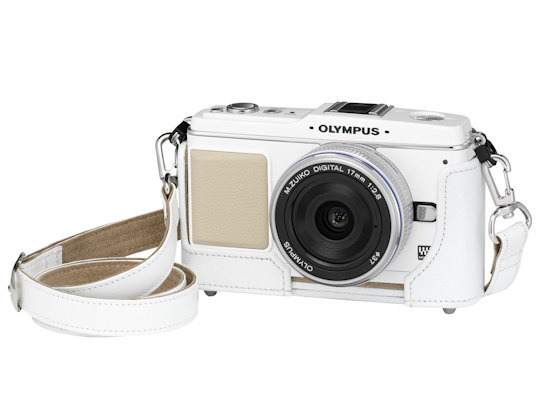 Olympus - nowe akcesoria systemu Mikro Cztery Trzecie