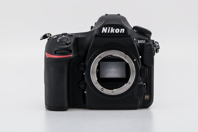 Nikon D850 - Budowa i jako wykonania