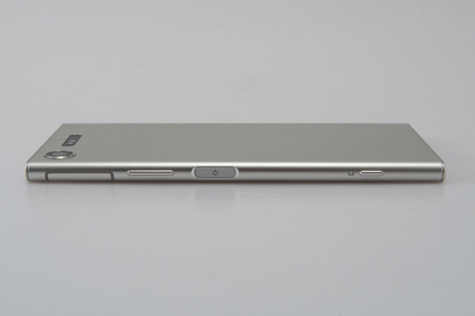 Sony Xperia XZ1 - Budowa i jako wykonania