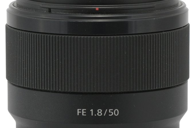 Sony FE 50 mm f/1.8 - Budowa i jako wykonania