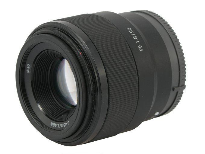 Sony FE 50 mm f/1.8 - Budowa i jakość wykonania