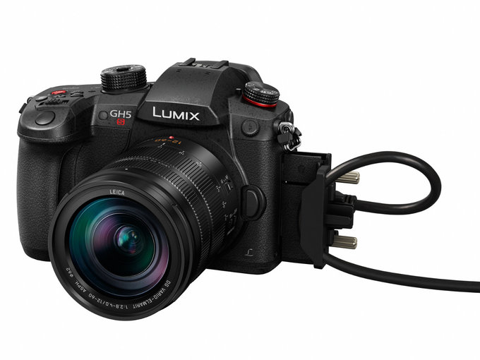 Panasonic GH5S