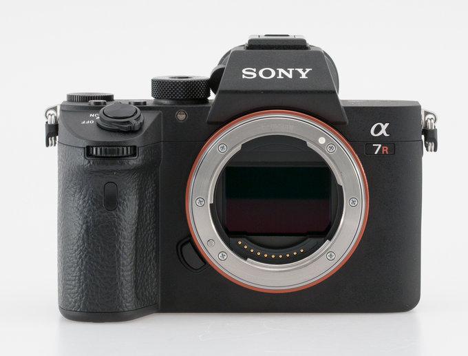 Sony A7R III - Budowa i jako wykonania