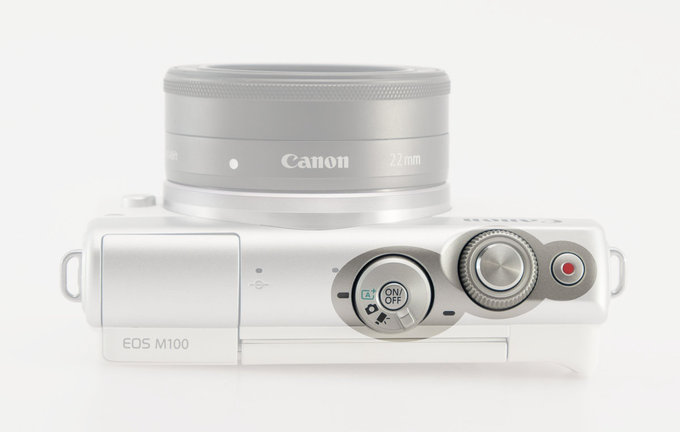 Canon EOS M100 - Budowa i jako wykonania