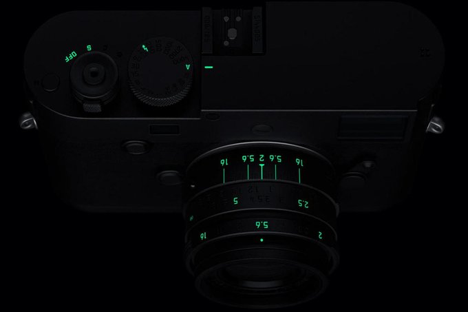 Leica M Monochrom - limitowa Stealth Edition ze znacznikami wieccymi w ciemnoci