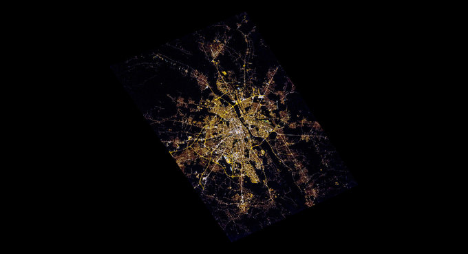 Fotografujc w Kosmosie - cz III. Cyfrowe zdjcia z ISS w praktyce - Rozdzia 2