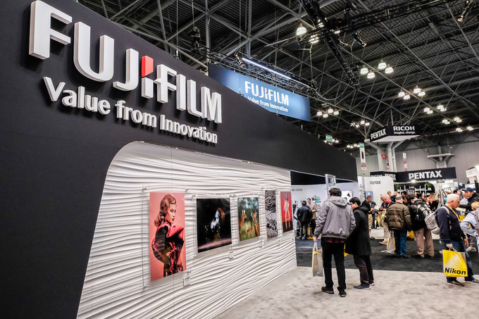 Targi PhotoPlus Expo 2018 - relacja - Fujifilm