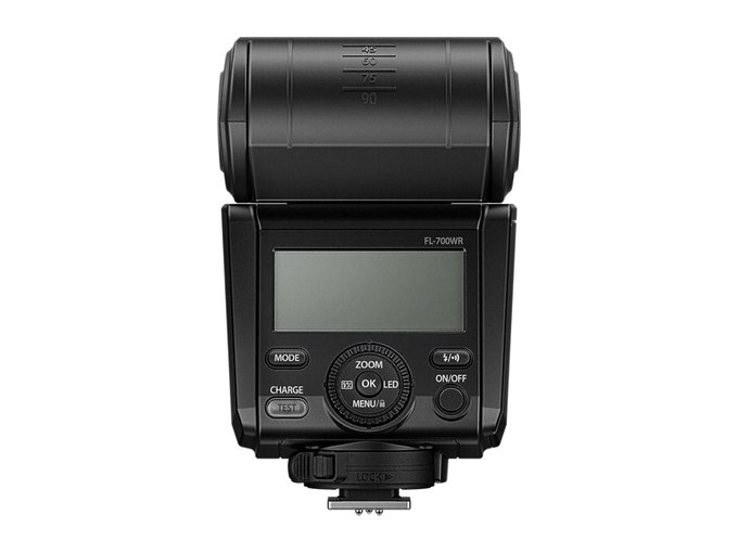 Olympus FL-700WR oraz bezprzewodowy wyzwalacz i odbiornik