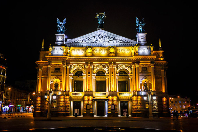 Lw�w z Tokin� - plener fotograficzny na Ukrainie