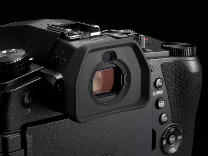 Panasonic Lumix FZ1000 II