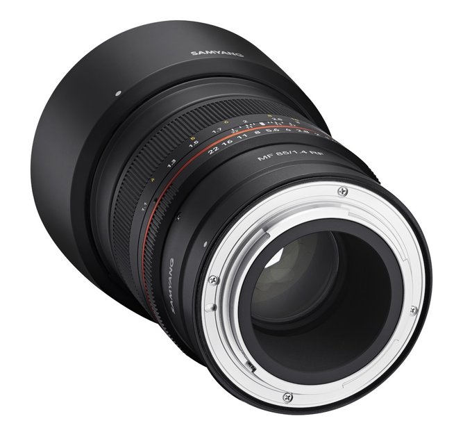 Samyang 14 mm f/2.8 RF i 85 mm 1.4 RF - obiektywy dla Canona EOS R