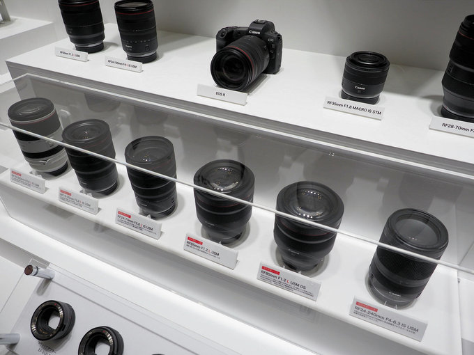 Nowe obiektywy Canon RF na targach CP+