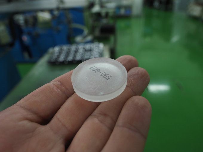 Wycieczka do fabryki obiektyw�w Sigma w Aizu - Optyka