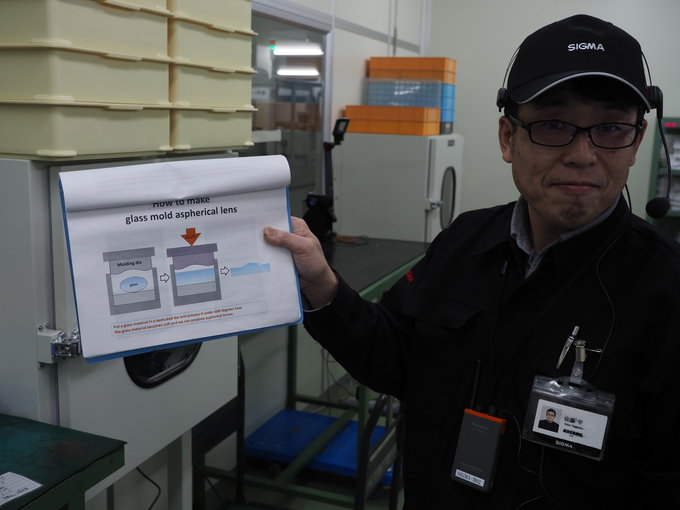 Wycieczka do fabryki obiektyw�w Sigma w Aizu - Optyka