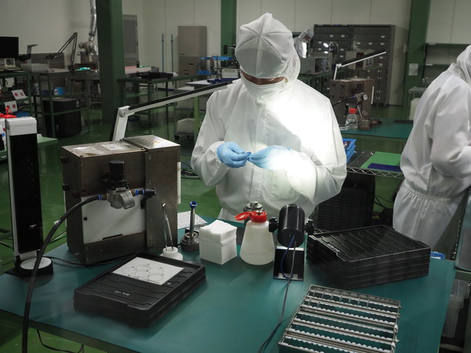 Wycieczka do fabryki obiektyw�w Sigma w Aizu - Optyka