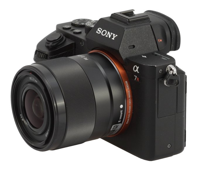 Sony FE 28 mm f/2 - Wstp