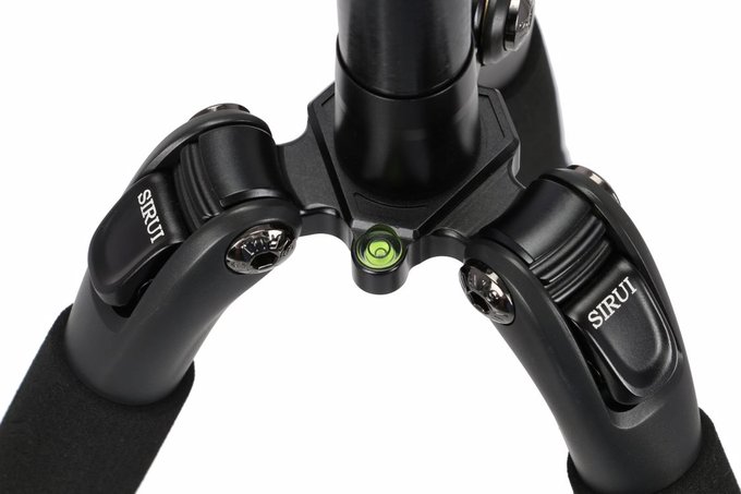 Plecak Lowepro i statyw Sirui - zestaw w promocyjnej cenie