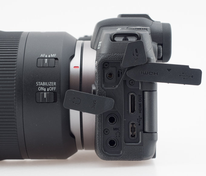 Canon EOS RP - Budowa, jako wykonania i funkcjonalno