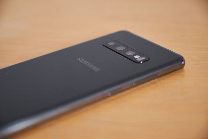 Samsung Galaxy S10 Plus - Wstęp