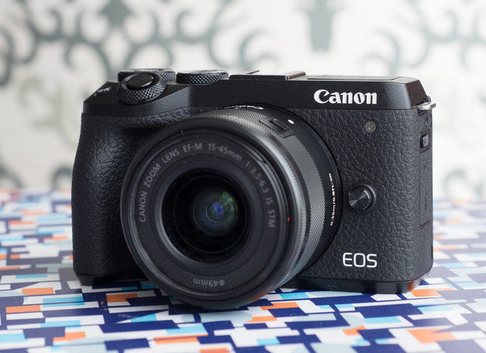 Nowoci Canon EOS w naszych rkach - EOS M6 Mark II