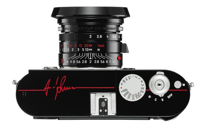 Leica M Monochrom “Signature”