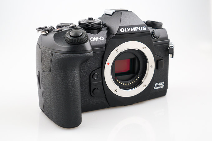 Olympus E-M1 Mark III w naszych rkach - Co nowego w rodku?