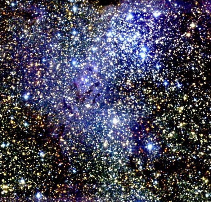 Niebo przez lornetk - M16 czyli Mgawica Orze - Jedno z najsynniejszych zdj Teleskopu Kosmicznego Hubble'a
