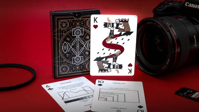 The Photography Deck - karty do gry z motywami fotograficznymi