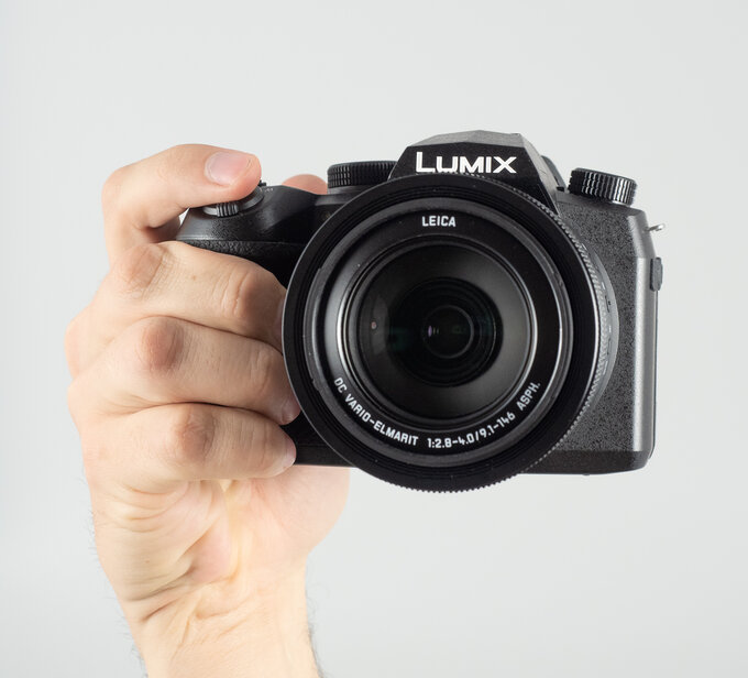 Panasonic Lumix DC-FZ1000 II - Uytkowanie i ergonomia