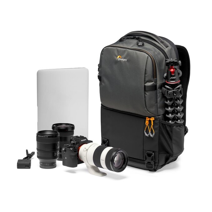 Nowe plecaki Lowepro Fastpack i Slingshot