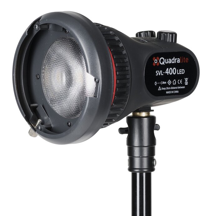 Quadralite SVL-400 LED