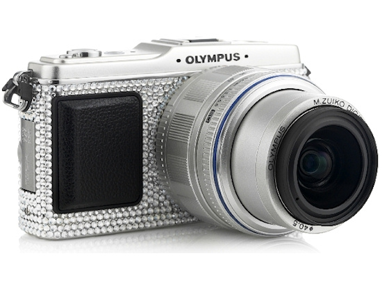 Olympus E-P1 z krysztakami Swarovskiego