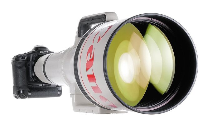 Canon EF 1200 mm f/5.6 L USM na aukcji