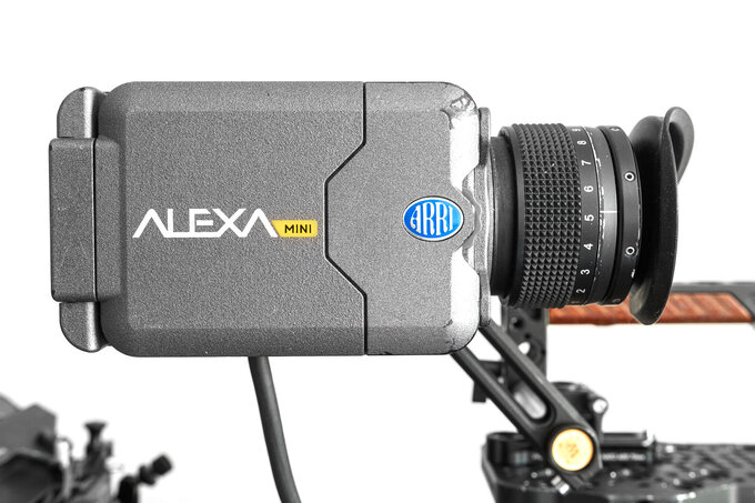 Obudowywanie profesjonalnej kamery filmowej - Obudowywanie profesjonalnej kamery filmowej