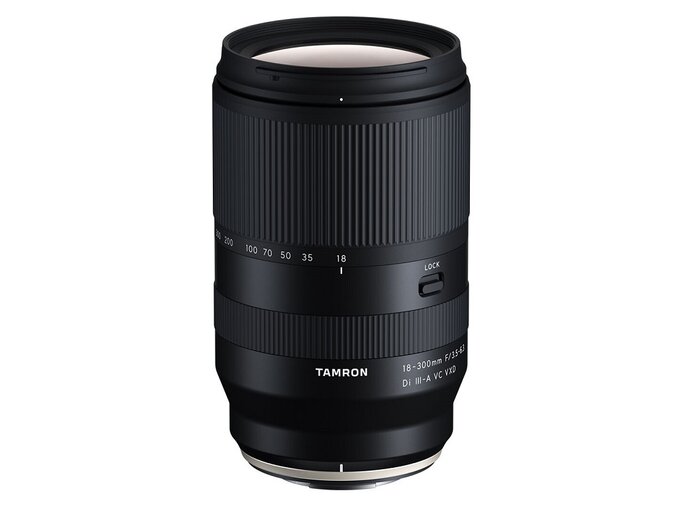 Tamron 18-300 mm f/3.5-6.3 Di III-A VC VXD