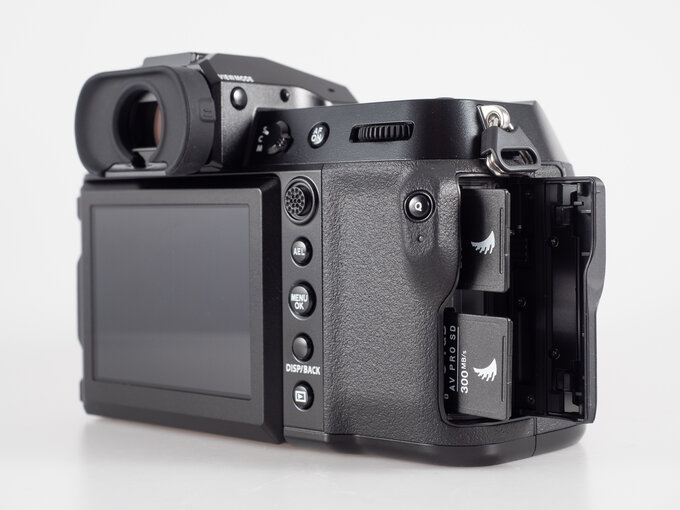 Fujifilm GFX 50S II - Uytkowanie i ergonomia