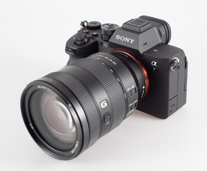 Sony A7 IV w rkach fotografa - Sony A7 IV w rkach fotografa