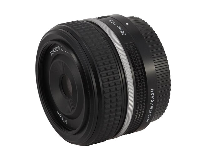 Nikon Nikkor Z 28 mm f/2.8 (SE) - Budowa i jako wykonania