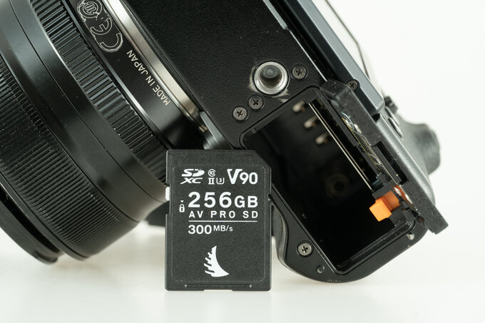 Fujifilm X-T30 II - Uytkowanie i ergonomia