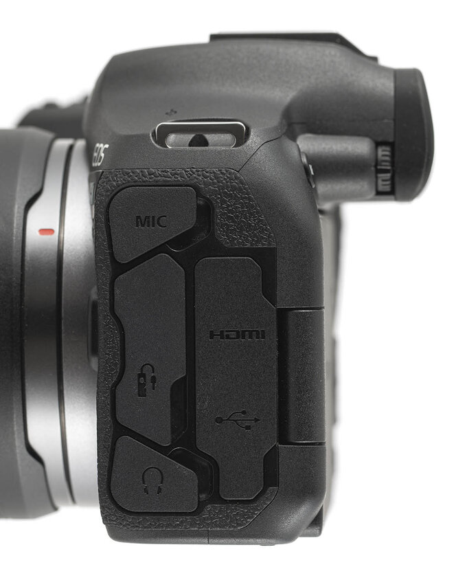Canon EOS R7 - test trybu filmowego - Budowa i ergonomia