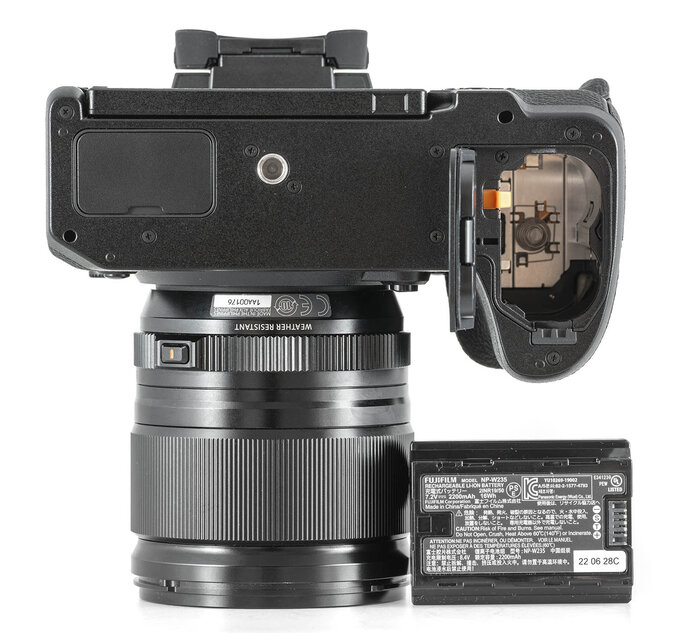 Fujifilm X-H2 - test trybu filmowego - Budowa i ergonomia