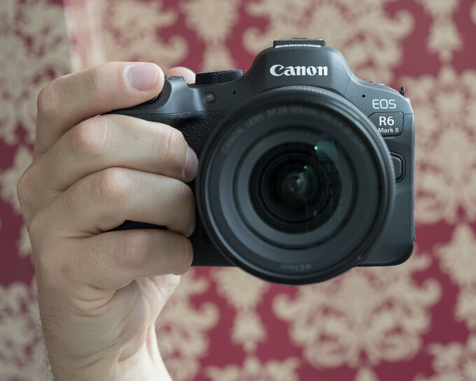 Canon EOS R6 Mark II w naszych rękach - Canon EOS R6 Mark II w naszych rękach