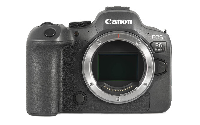 Canon EOS R6 Mark II - test trybu filmowego - Budowa i ergonomia