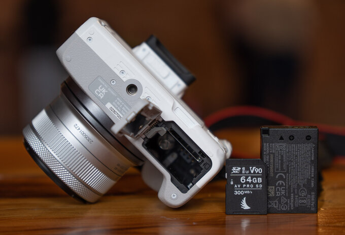 Canon EOS R8 i R50 w naszych rękach - Canon EOS R8 i R50 w naszych rękach