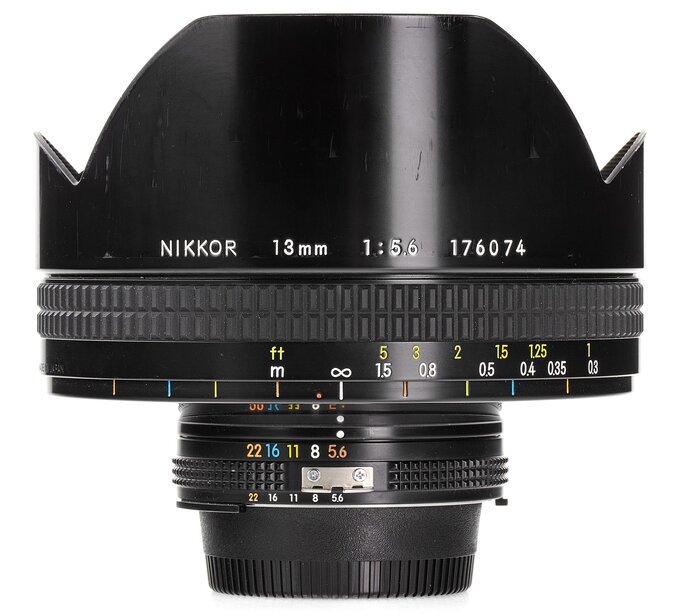 Nikkor 13 mm f/5.6 AI-S do kupienia na aukcji