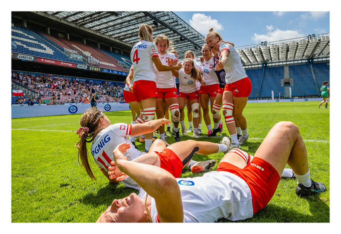 Sia kobiecego rugby - wystawa fotografii Jarosawa Respondka